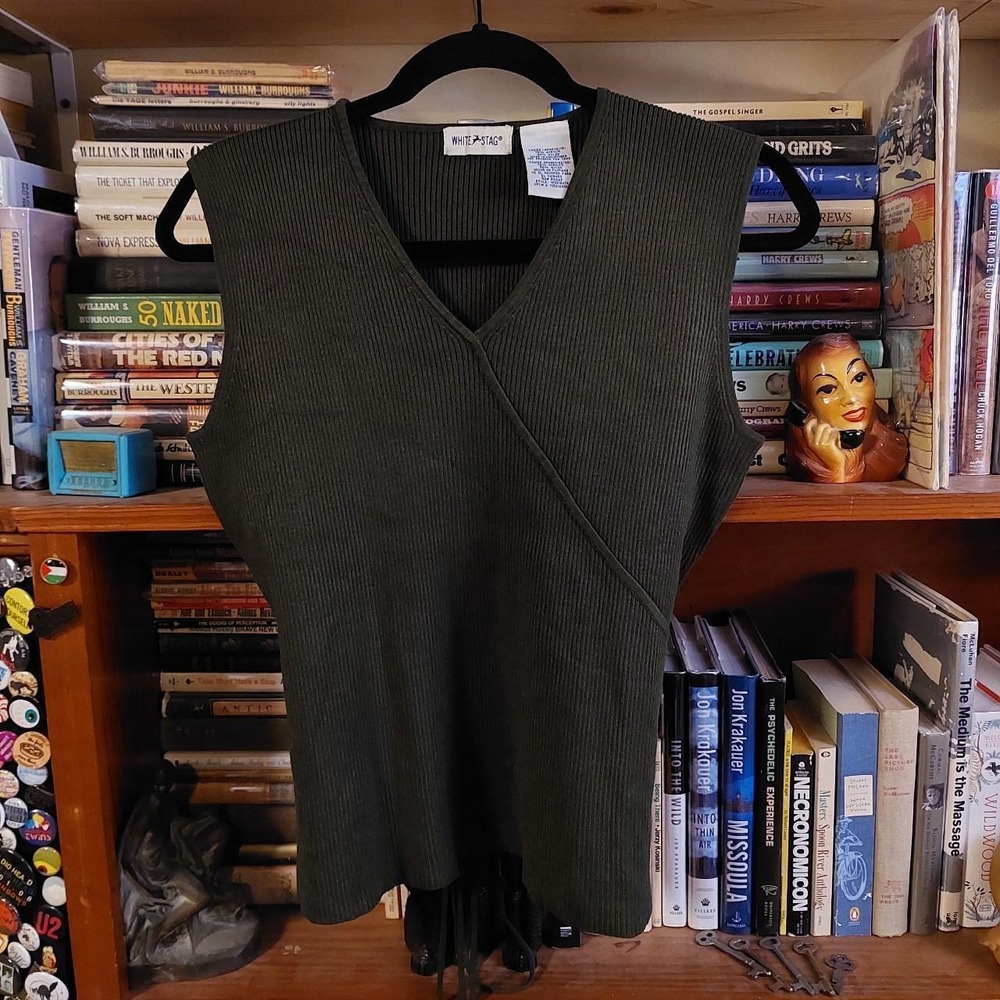 White Stag Y2K Dark Green V-Neck Tie Back Ribbed Knit Tank Top Large